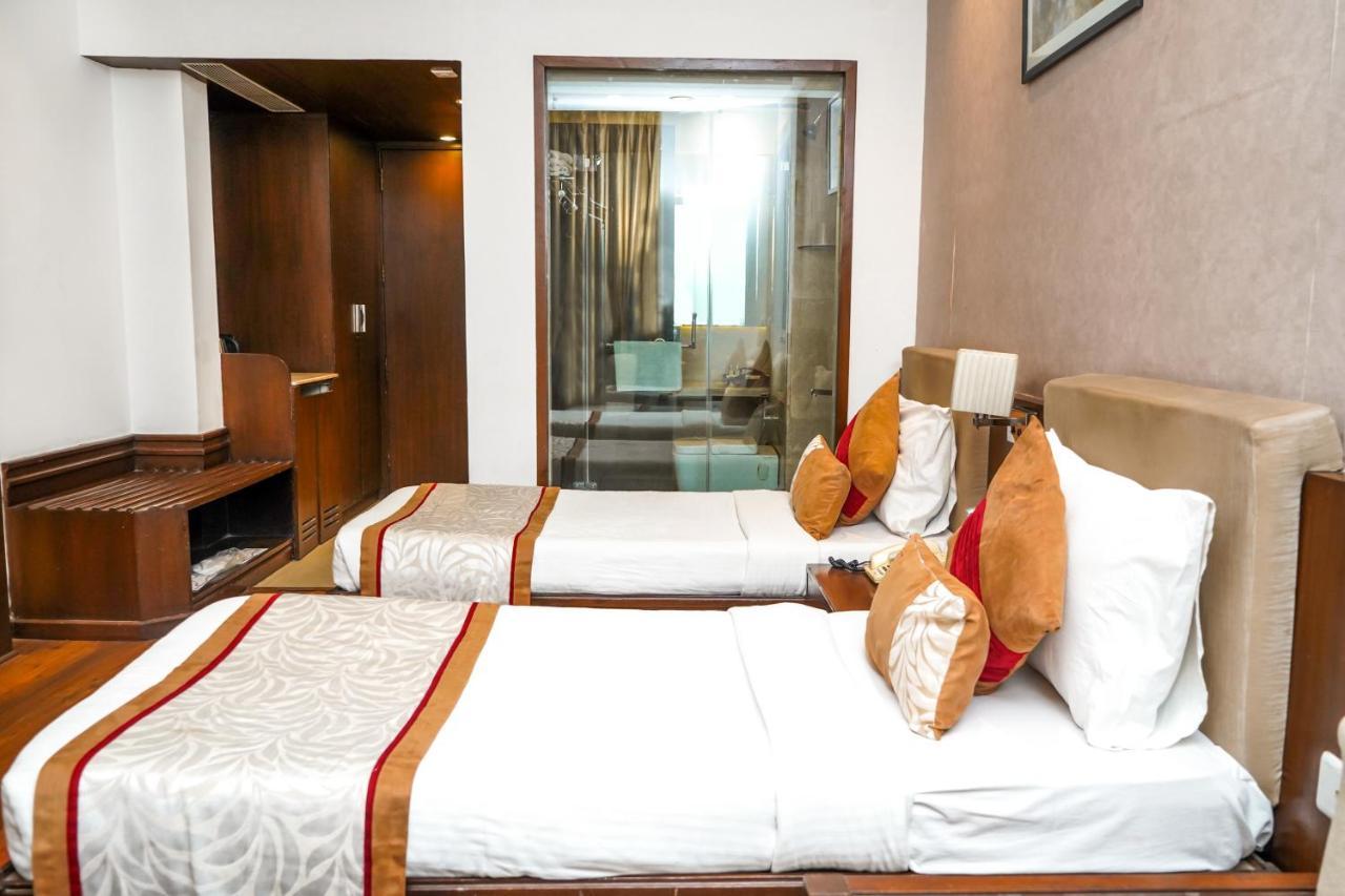 Hotel Gwalior Regency Экстерьер фото