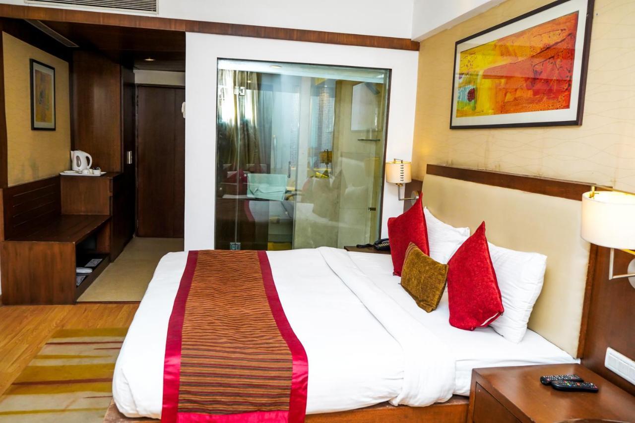 Hotel Gwalior Regency Экстерьер фото