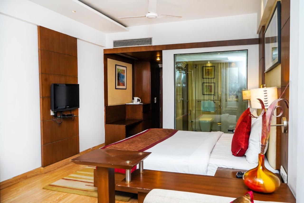 Hotel Gwalior Regency Экстерьер фото