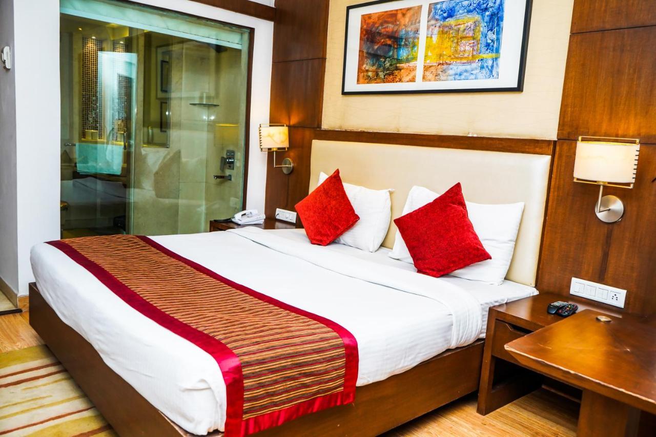 Hotel Gwalior Regency Экстерьер фото